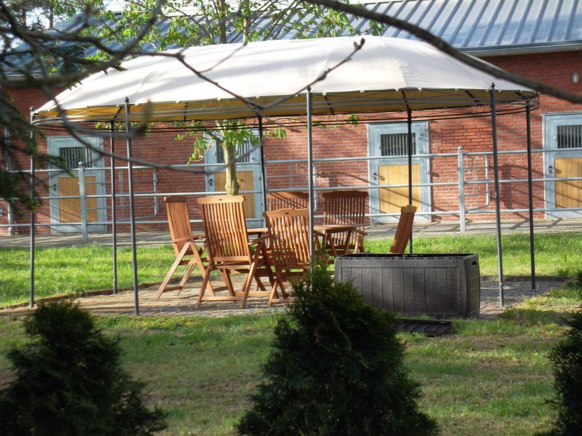 Ferienwohnung Friesenstall Heede Екстериор снимка